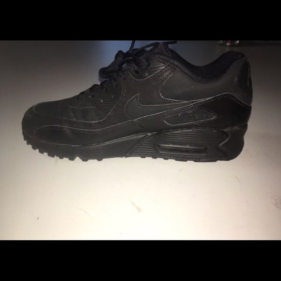 nike air max black suede